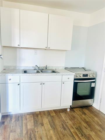 Photo - 3529 Herrling St