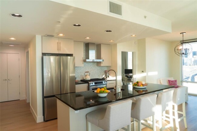 Photo - 300 Bowie St Unit 703