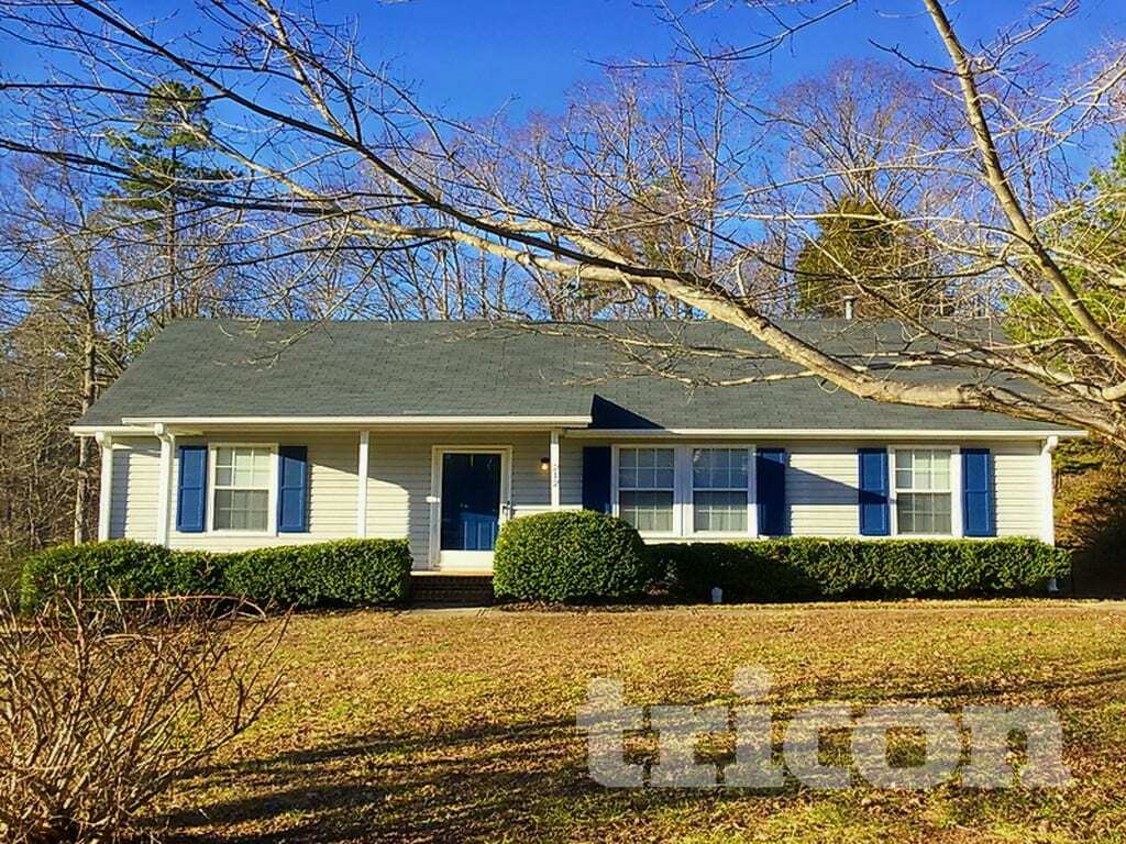Photo - 212 Cottonwood Park Dr