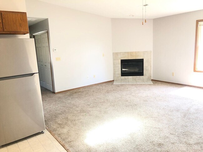 Photo - 1414 Croxton Ave Unit 8