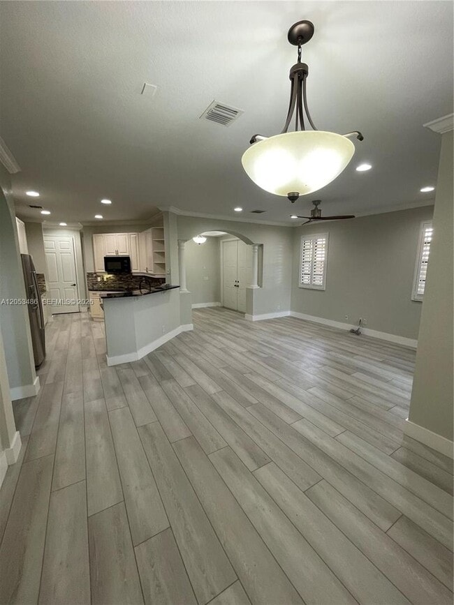 Photo - 2727 Center Ct Dr