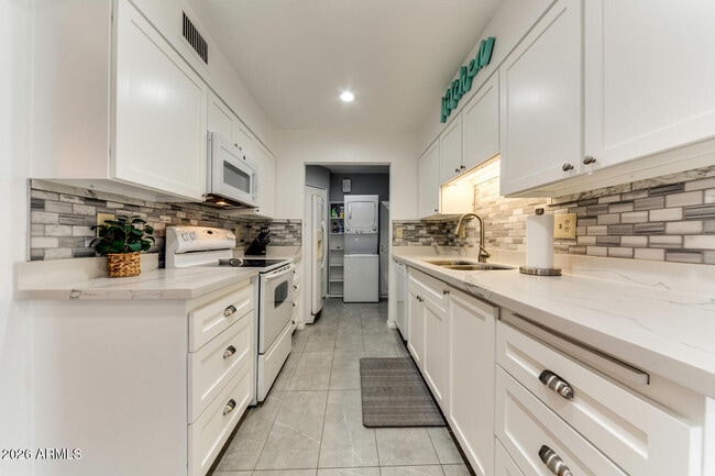 Photo - 18826 N 134th Ave