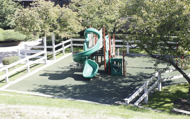 Photo - Gateway Apartment Owners Corp.