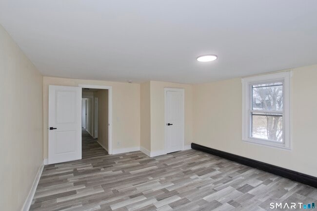 Photo - 47 Maple Ave