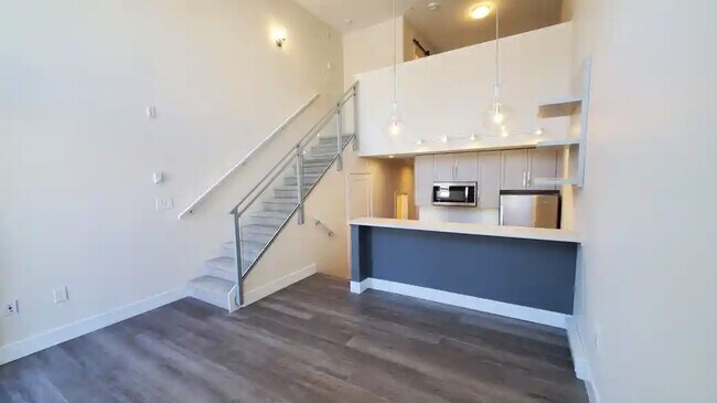 Photo - 32838 Ventura Ave