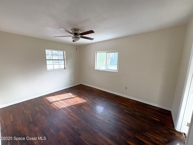 Photo - 1180 Titus Ave