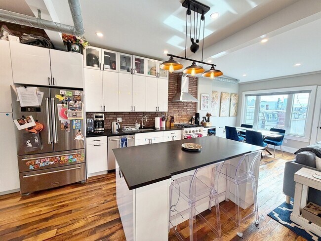 Photo - 63 Marion St Unit 2