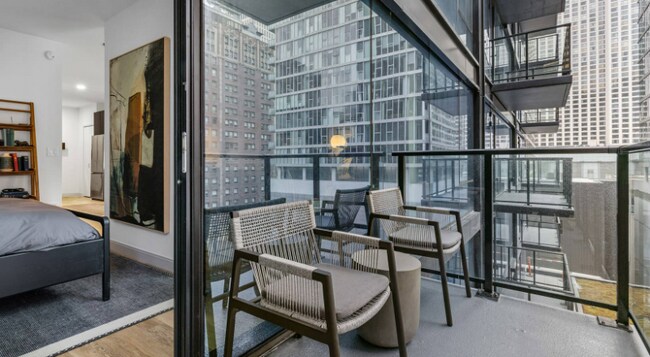 Photo - 224 E Grand Ave