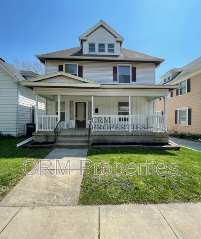 Building Photo - 531 W Sycamore St Rental
