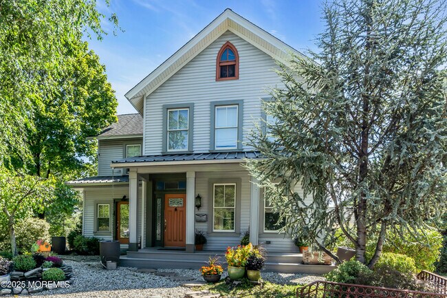 Photo - 146 Rumson Rd