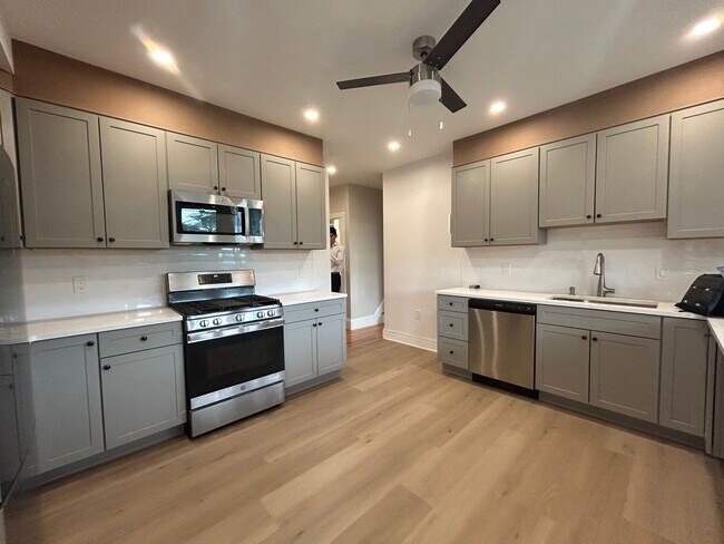 66 Perthshire Rd Unidad 1