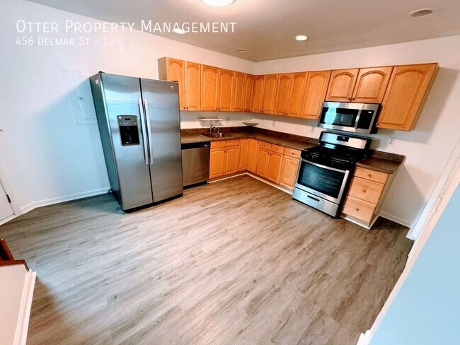 Building Photo - 456 Delmar St Unit 1 Rental