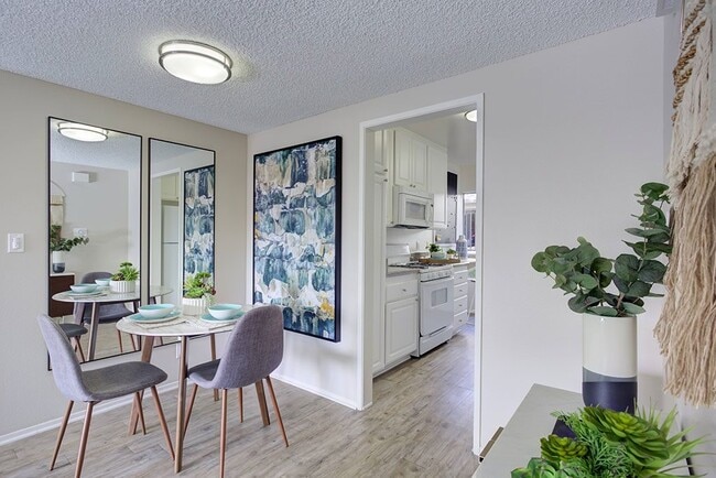 Photo - Sofi Thousand Oaks