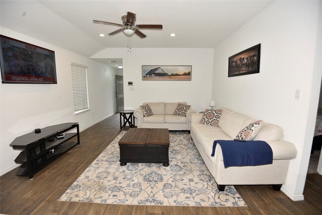 Photo - 16684 Lonely Pines Dr