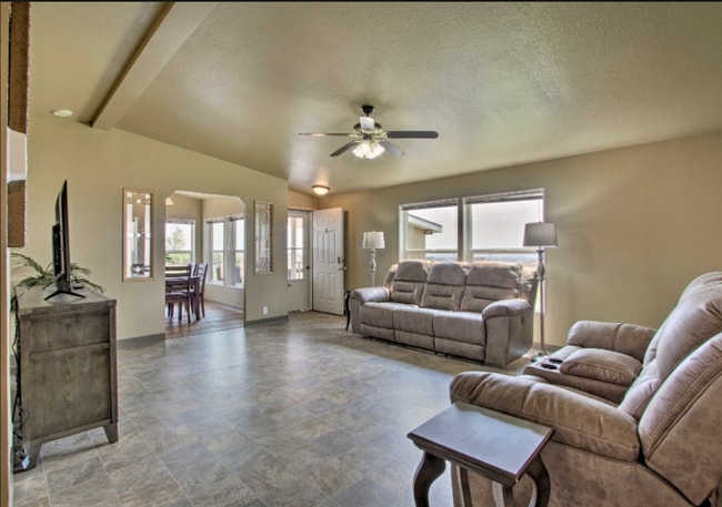 Photo - 8624 Applegate Dr