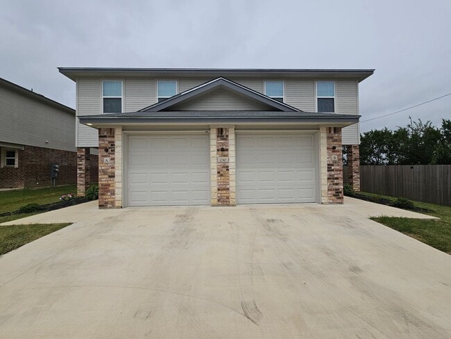 Building Photo - 230 N Mary Jo Dr Unit 230 N Mary Jo Drive - Apt. B