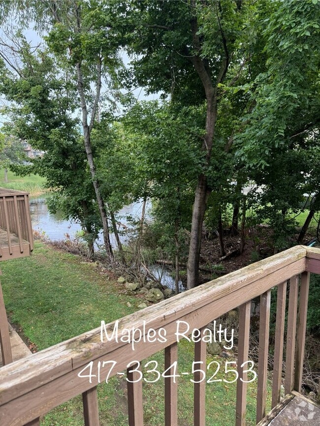 Building Photo - 2 bed/2 bath loft style BRANSON condo @ Fa...