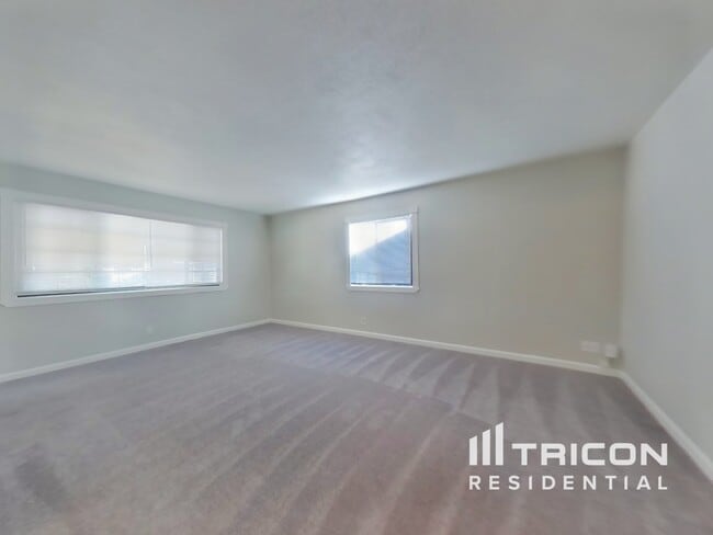 Photo - 199 Ironwood St