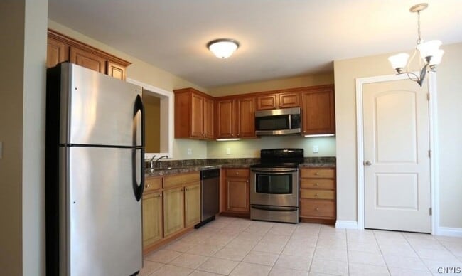 Photo - 105 Pheasants Run