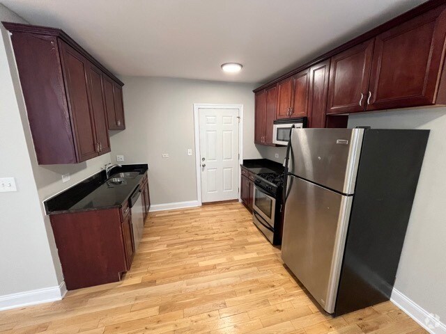 Building Photo - 4544 W George St Unit 2 Rental