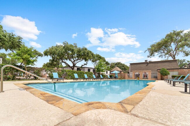 Photo - Establishment