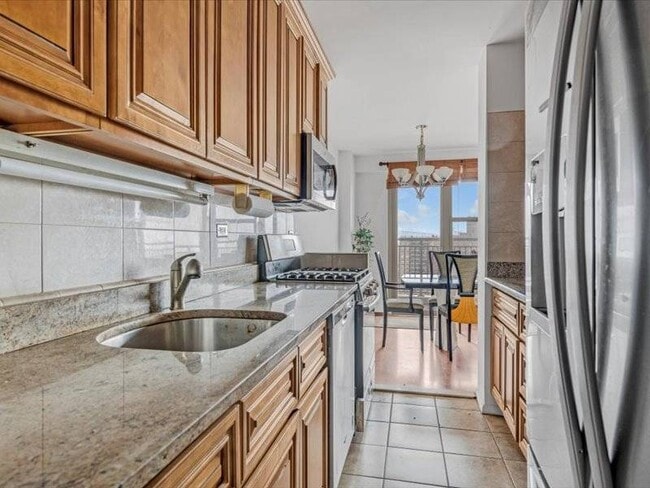 Photo - 2925 W 5th St Unit 23B