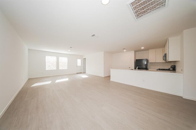 Photo - 9108 SW 20th St