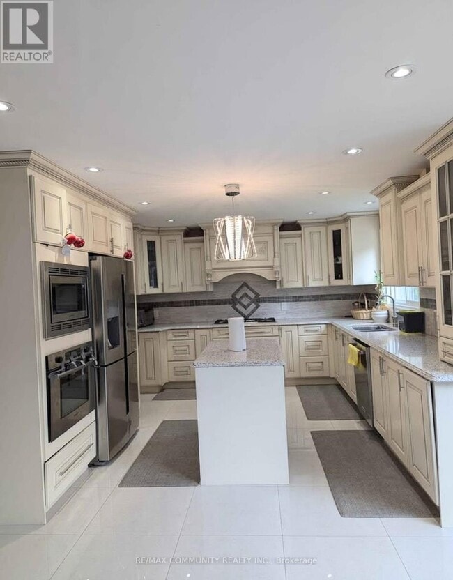 Photo - 81 Oxford St