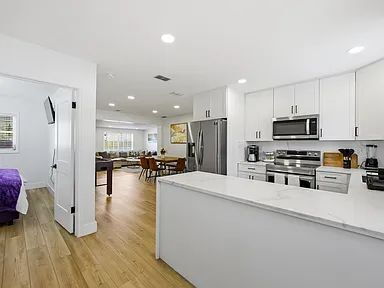 Photo - Fully Furnished South Tampa Retreat | Flexible Lease Terms