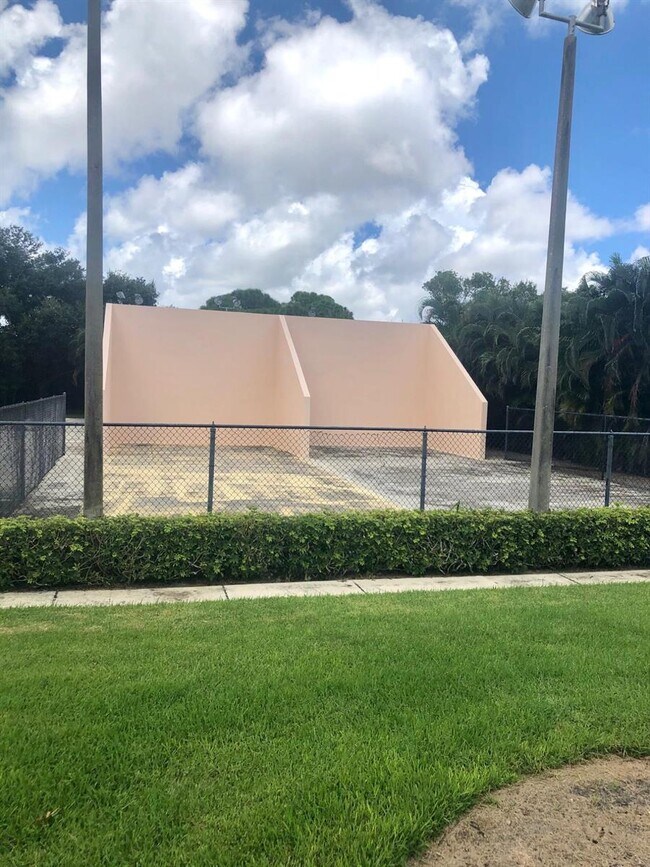 Photo - 3714 37th Way