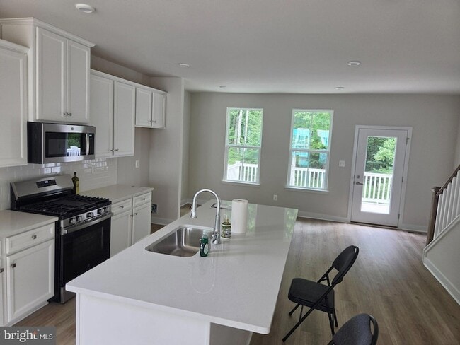 Photo - 1863 Bergerac Ct