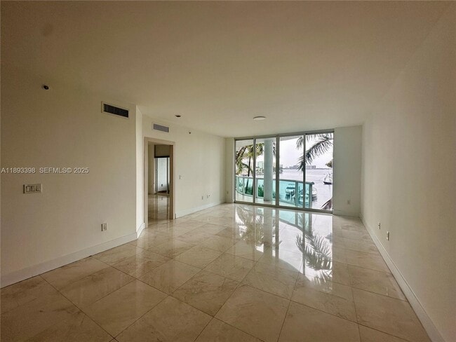 Photo - 7918 Harbor Island Dr Unit 311