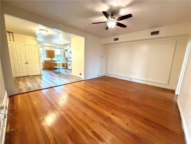 Photo - 90-16 Rockaway Beach Blvd Unit 1