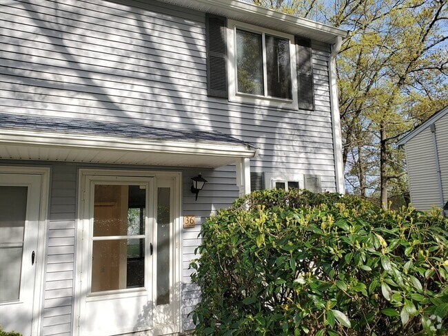 Building Photo - 36 Village Hill Ln Rental