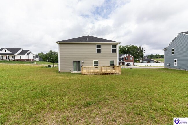 Photo - 104 Ashwood Ave