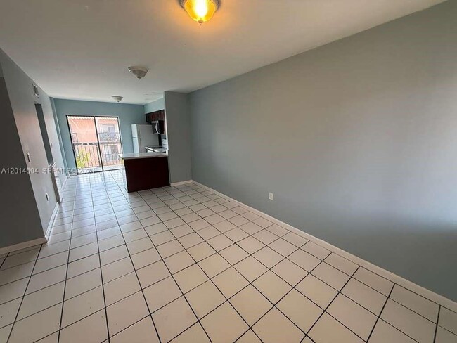 Photo - 5400 W 21st Ct Unit 403