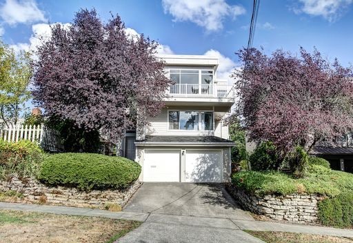 Building Photo - Spacious and Centrally Located Madison Val... Rental