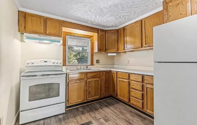 Photo - 2600 W Weaver Rd House