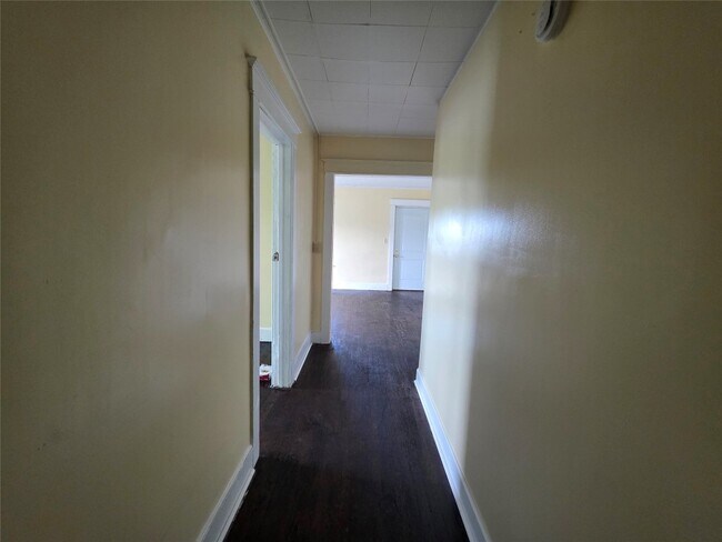 Photo - 155 Willow St Unit 2nd Floor