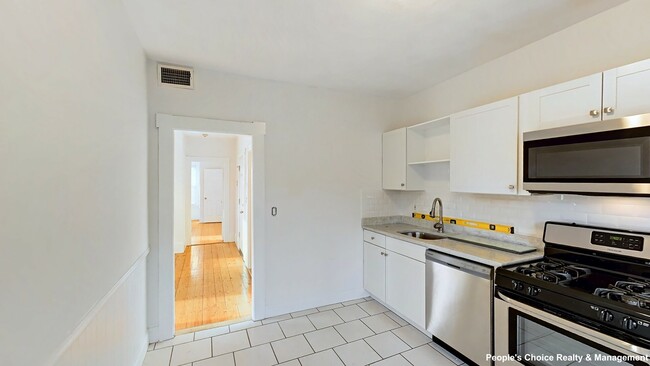 Photo - 15 Vinal Ave Unit 2b