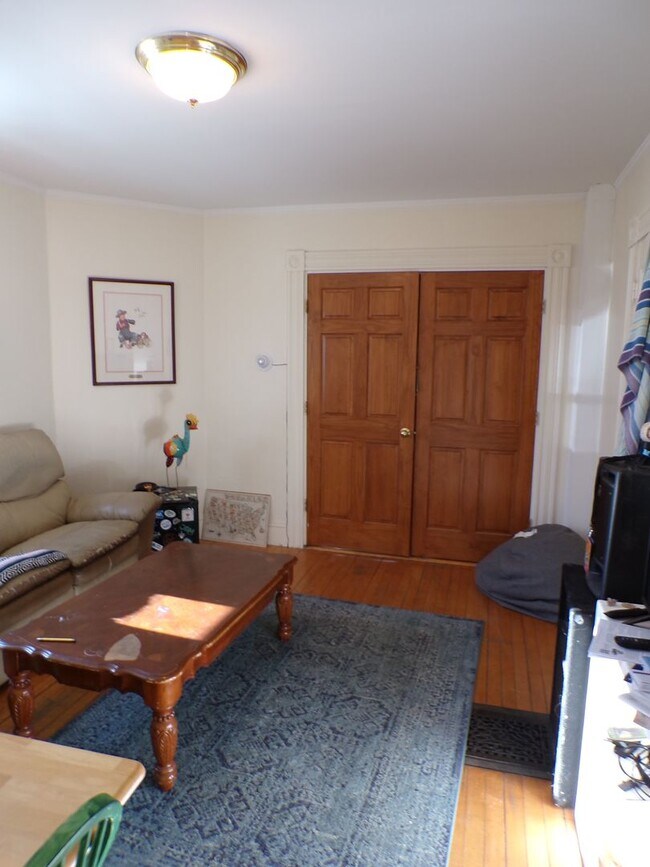 Photo - 84 College Ave Unit A