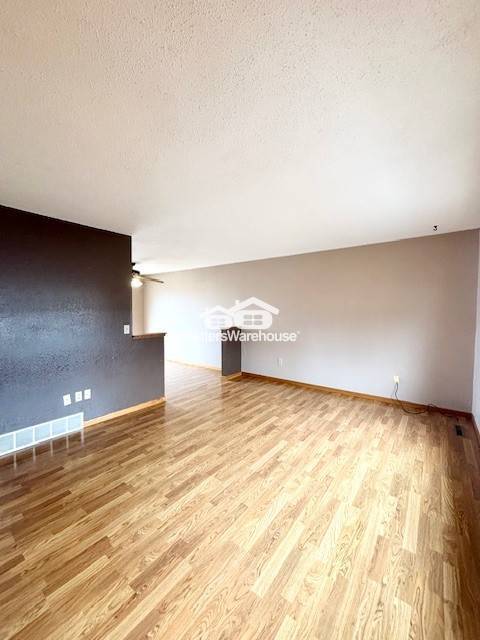 Photo - 4059 33rd St S