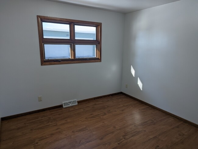 Bedroom 1 - 283 E Oak St Unit Apt 2