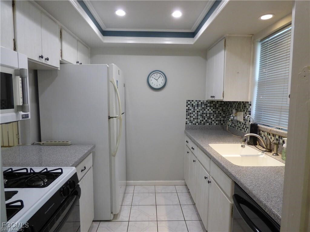Photo - 2200 Orchid Rd