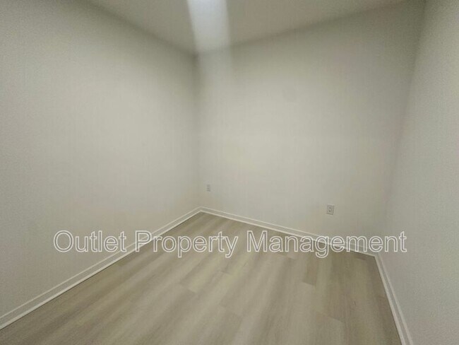 Photo - 5592 Pga Blvd