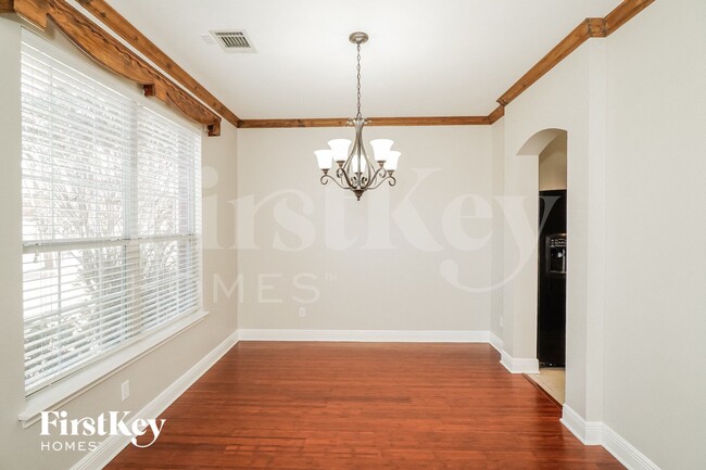 Photo - 20930 Pedregoso Ln