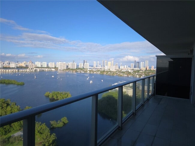 Photo - 16385 Biscayne Blvd Unit 2704