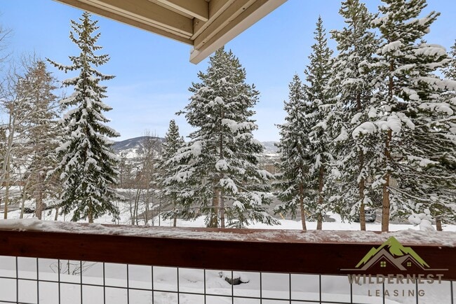 Photo - Updated Modern 2 Bedroom Unit w/ Fireplace