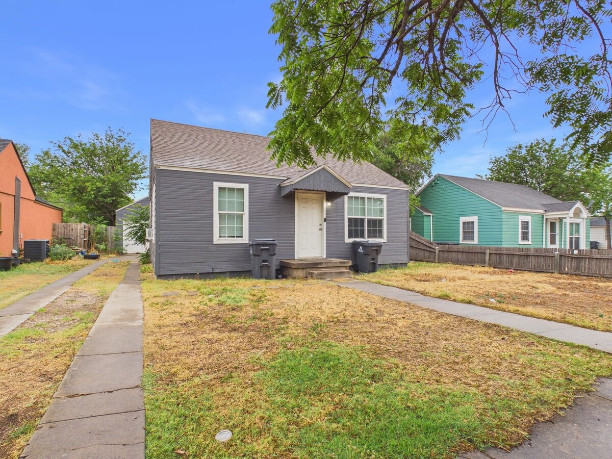 Photo - Wolflin~ 2 bedroom 1 bath!