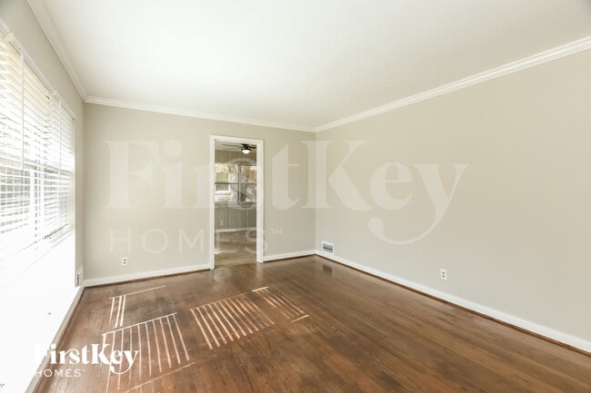 Photo - 3364 Valley Park Dr